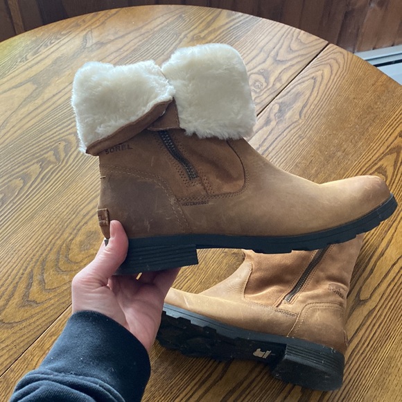 Sorel shearling boot - Picture 3 of 7